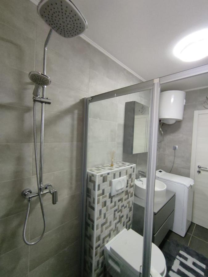 Apartman Ivana 비오그라드나모루 외부 사진