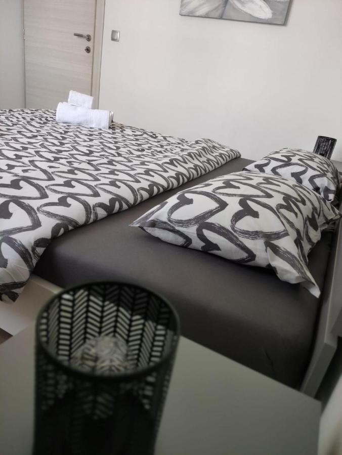 Apartman Ivana 비오그라드나모루 외부 사진
