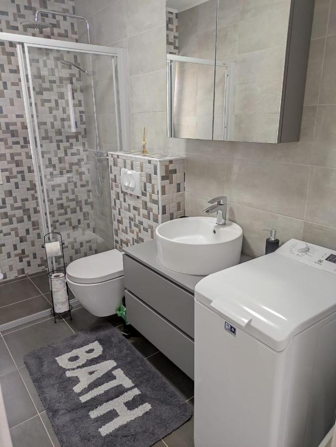 Apartman Ivana 비오그라드나모루 외부 사진