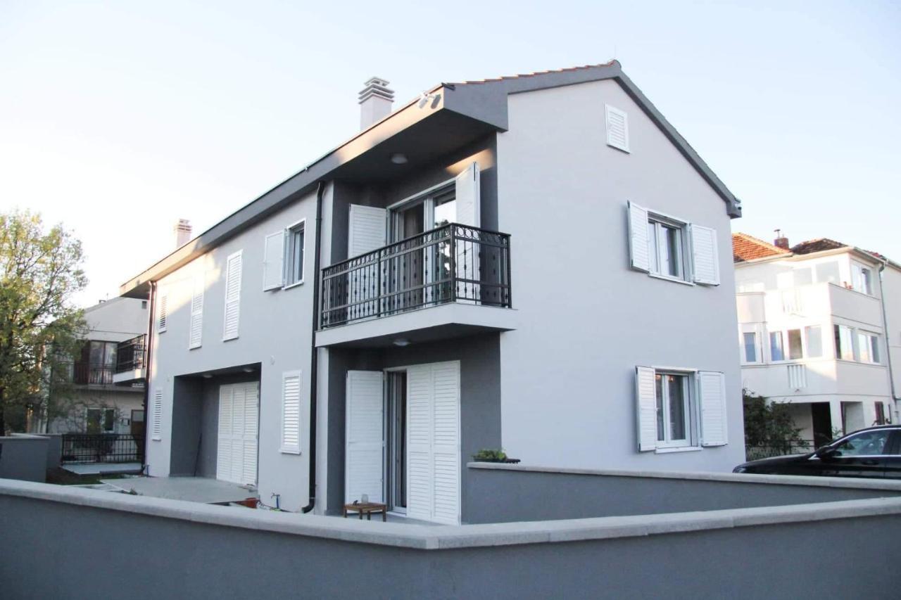 Apartman Ivana 비오그라드나모루 외부 사진